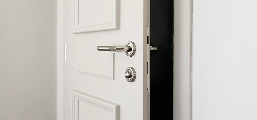 Folding Bathroom Door With Lock Solutions in Santa Rosa, CA
